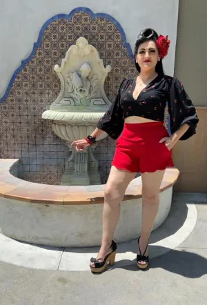 Amarra High-Waisted Shorts Red