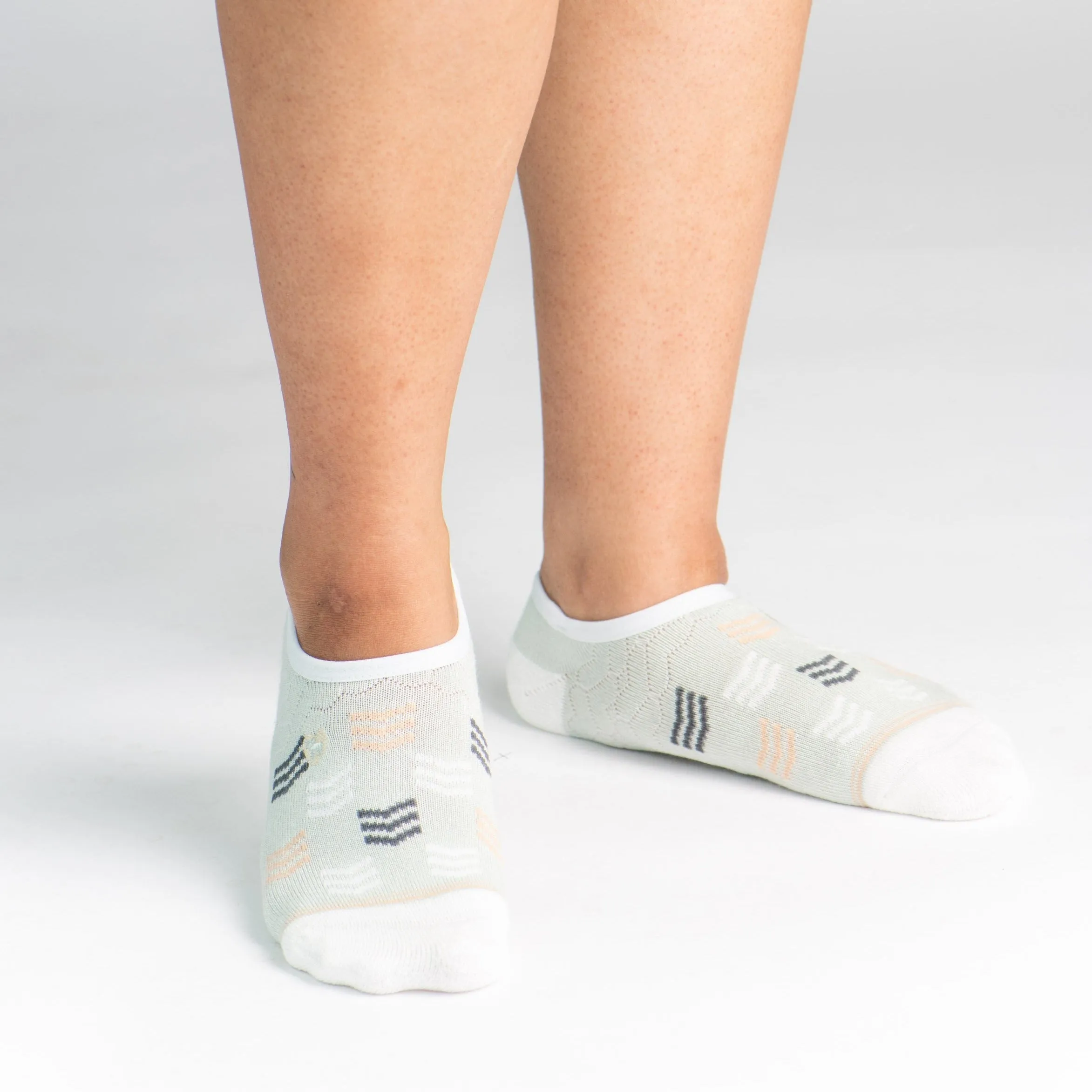 Bamboo Socks | No Fuss No-Show | Keep it Going - Dew Drop